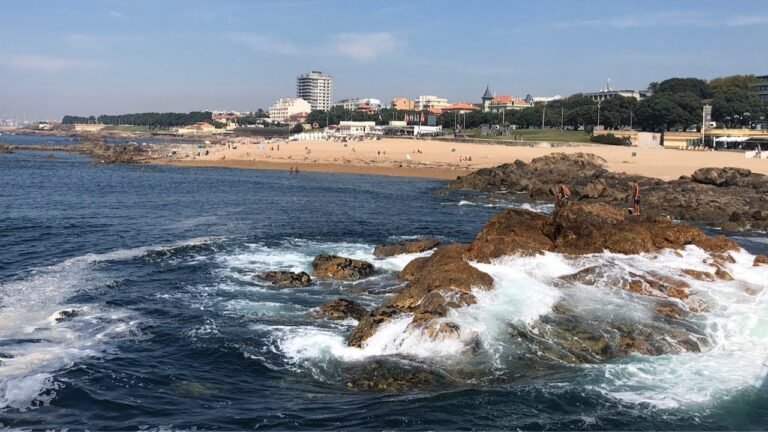 A walk around the beaches of Porto | Matosinhos, Castelo do Queijo, ingleses beach | Porto, Portugal