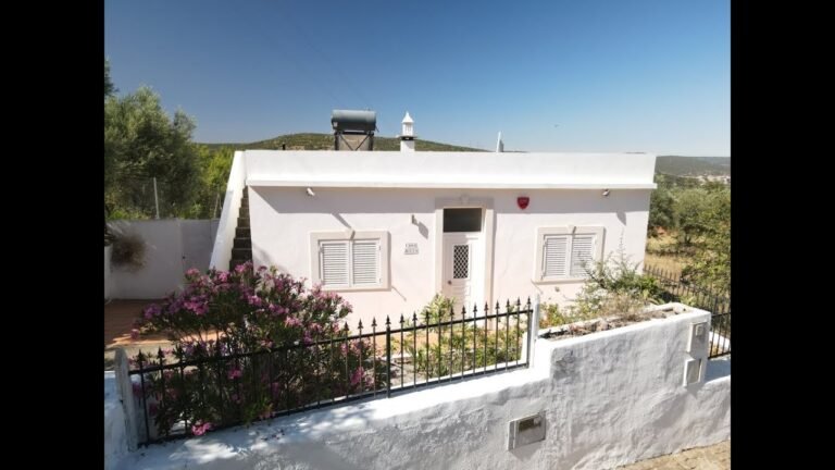 3 Bed Villa with pool in quiet village for sale, Querença, Algarve, Portugal 3 Bed Villa with pool in quiet village for sale, Querença, Algarve, Portugal