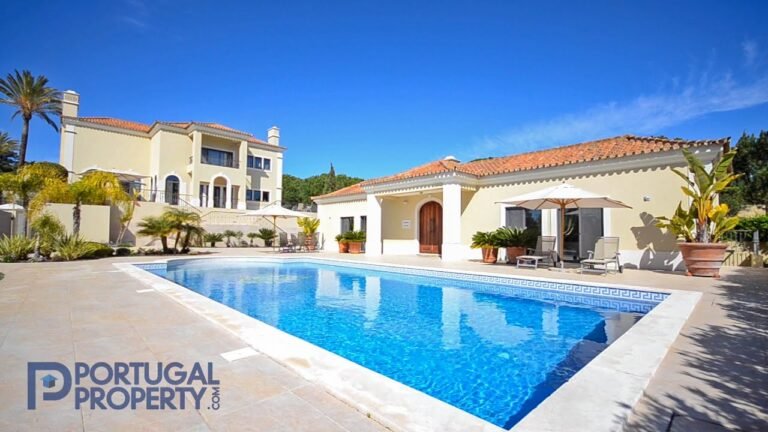 Amazing Villa with Guest Annex close to the Beach – PortugalProperty.com – PP2137