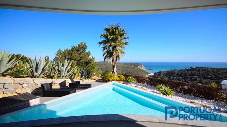 Contemporary Villa With Fantastic Panoramic Sea Views – PortugalProperty.com – PP2120