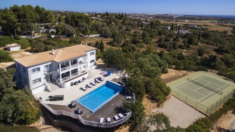 Mesmerizing Villa with golf and sea views – PortugalProperty.com – PPSS1231