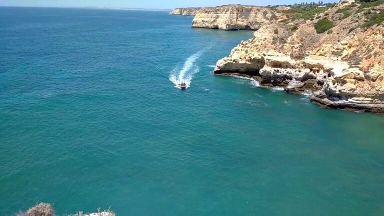 Praia do Paraiso 🌴 Paradise beach, Portugal 🇵🇹