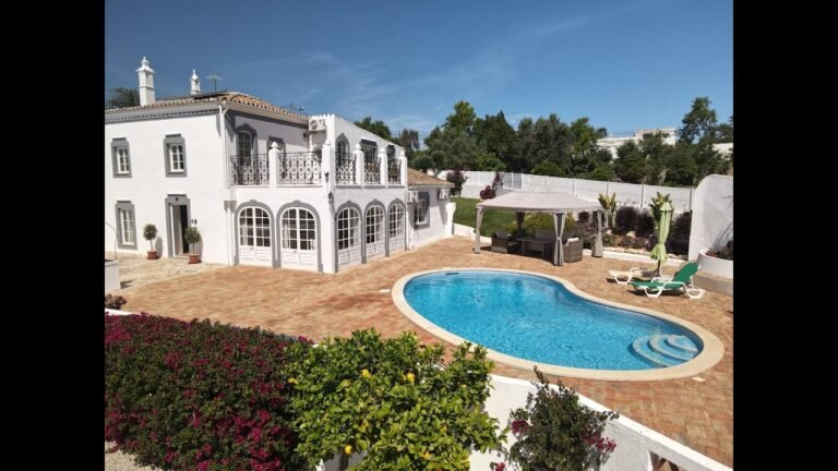 Quinta style villa for sale. sea views and annex – Boliqueime, Algarve, Portugal ****SOLD***