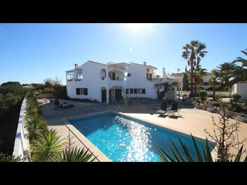 ST/IMMO – Portugal, Villa mit Meerblick in Albufeira