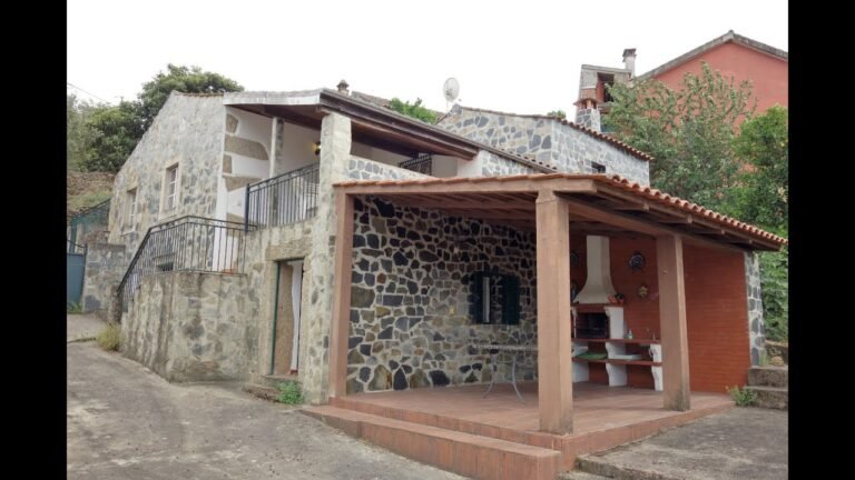 2 Bedroom Vila with garden, Central Portugal, for sale – €70.000