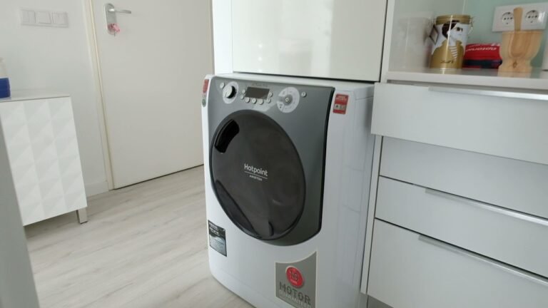 2-bedroom apartment for rent in Ajuda – Spotahome (ref 438127)