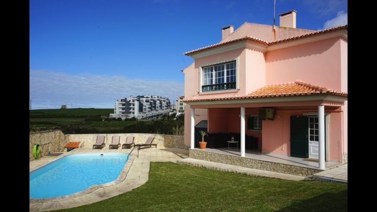 Ericeira villa for rent in Portugal. Spacious hilltop villa w/ocean view + swimming pool Ericeira villa for rent in Portugal. Spacious hilltop villa w/ocean view + swimming pool