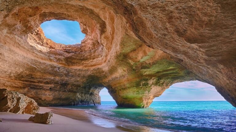 LAGOA – ALGARVE – PORTUGAL – LUXURY APARTMENTS