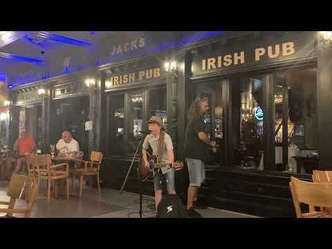 LIVE from Albufeira, Portugal – Hotel California by Eagles, Charlie sings and plays