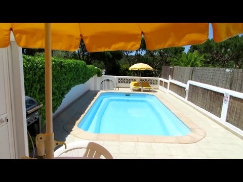 Portugal house with pool for rent in Vale do Garrao within the golden triangle