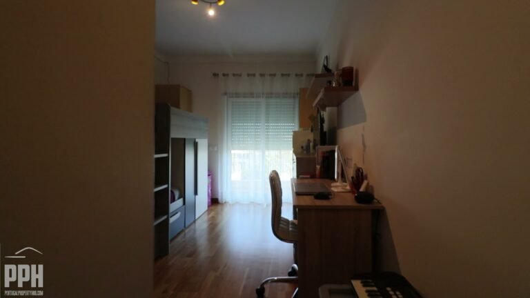 3 BEDROOM APARTMENT WITH PPH  #LOULÉ