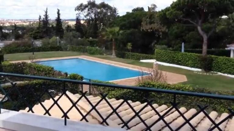 Algarve Property .com, Portugal – Luxury 3 bed semidetached villa near the Old Course in Vilamoura