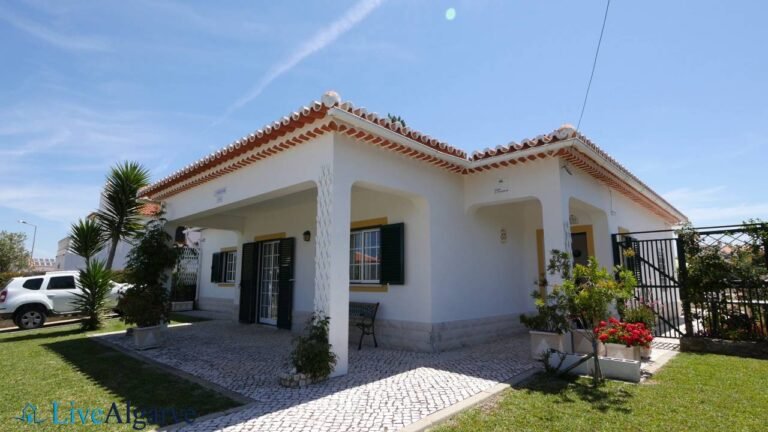 Lovely one floor Villa in Vale da Telha, Aljezur