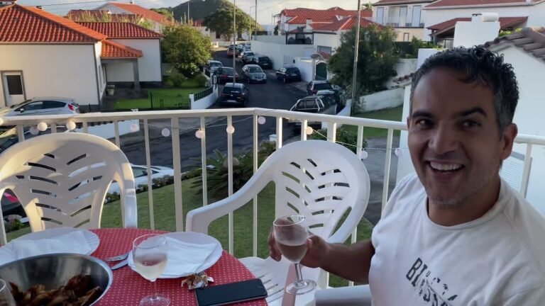 Party at Octávio & Vitalia’s House! Galão e a Bonequinha da Vila Franca do Campo São Miguel Açores!!