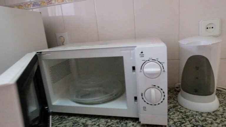 2-bedroom apartment for rent in Martim Moniz – Spotahome (ref 381597)