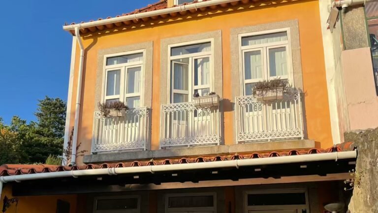 Airbnb villa tour – Porto, Portugal