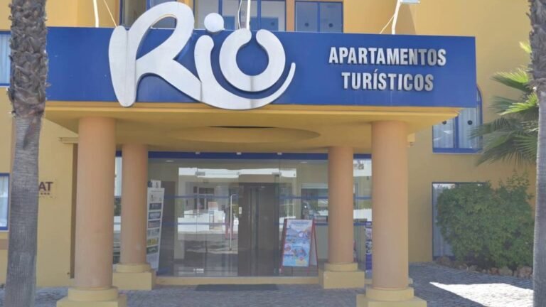 Apartamentos Rio by Garvetur – Hotel in Vilamoura, Portugal