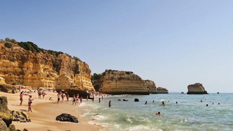 BEST BEACHES IN THE ALGARVE, PORTUGAL