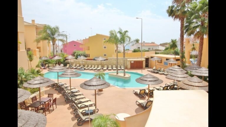 Immaculate, ground floor 2 bedroom apartment in the acclaimed Estrela da Luz resort, Lagos, Portugal