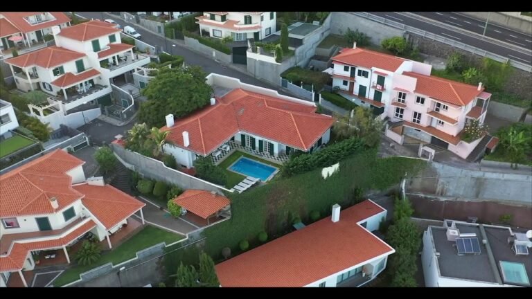 Real Estate Luxurious Traditional Villa in Funchal – Madeira Island