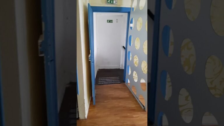 Two studio apartments – Escadinhas street