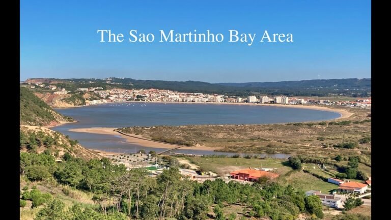 Salir do Porto – The Sao Martinho Bay Area seen from the Salir do Porto Viewpoint