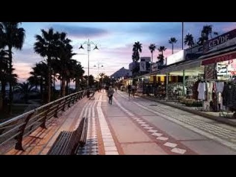 Spain Benalmadena Tonight Friday 29th October 2021 The Marina is Beautiful