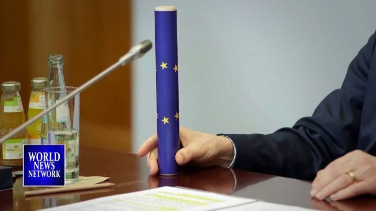 German FM symbolically hands over baton of EU Council Presidency to Portugal