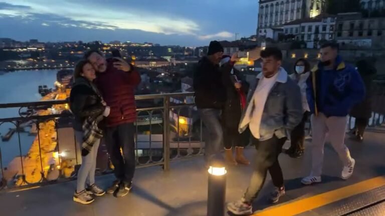PORTUGAL AO VIVO⎟EXPLORANDO PORTO A NOITE