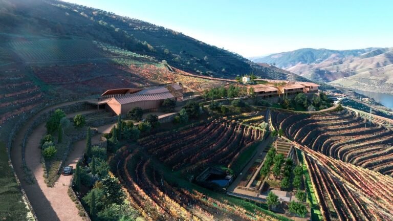 Quinta de Santo António Hotel and Winery – by Atelier Sergio Rebelo