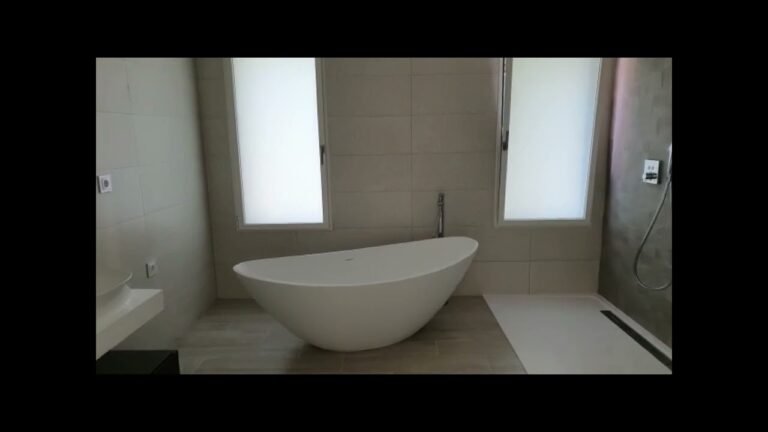 4 Bedroom luxury Villa near the beach – Ferragudo, Algarve – PORTUGAL