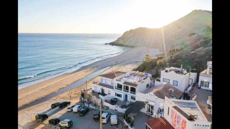 A villa comprising two self-contained 3 bedroom apartments, located next to the beach in Burgau.