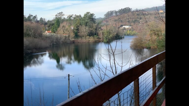 House for Sale / Casa T4 no Gerês Caniçada junto ao rio / T4 house in Gerês Caniçada by the river