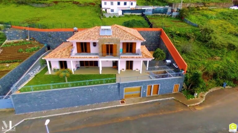 LARGE FAMILY HOME IN FUNCHAL MADEIRA PORTUGAL