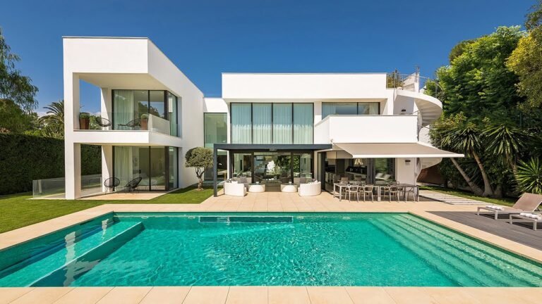 LIFESTYLE! Puerto Banus Villa【4.950.000€】Marbella