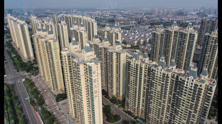 4 more Chinese real estate companies topple, even Singapore feels the jolt