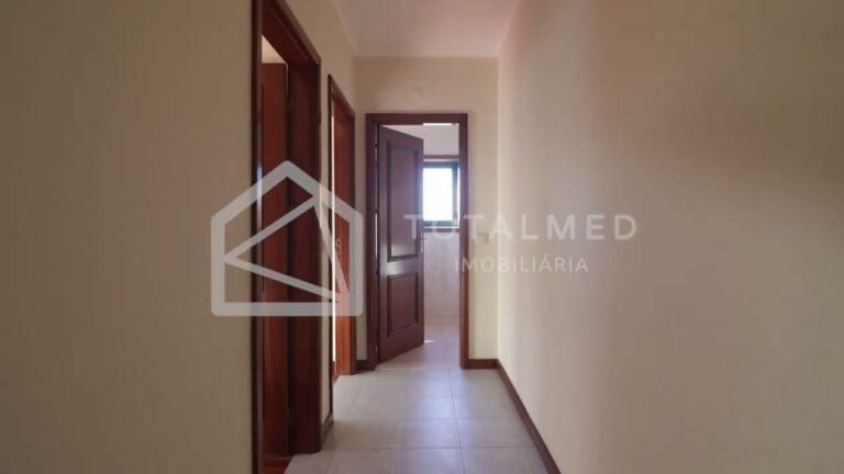 Apartamento T3 em Oliveira de Azeméis – 7206