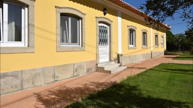 House/Villa in ARADAS from 350 sq m – 6 rooms Aveiro/Portugal