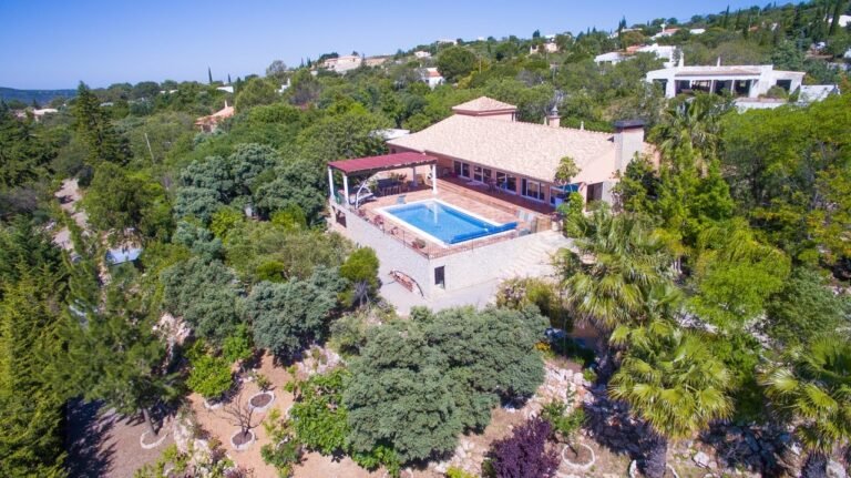 Unique One level Villa Santa Barbara de Nexe Stunning Views – PortugalProperty.com – PPSS1008