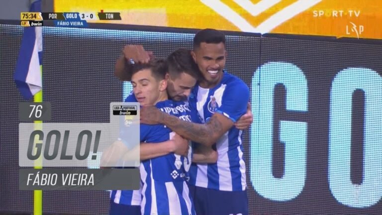 Goal | Golo Fábio Vieira: FC Porto (3)-0 Tondela (Liga 21/22 #26)