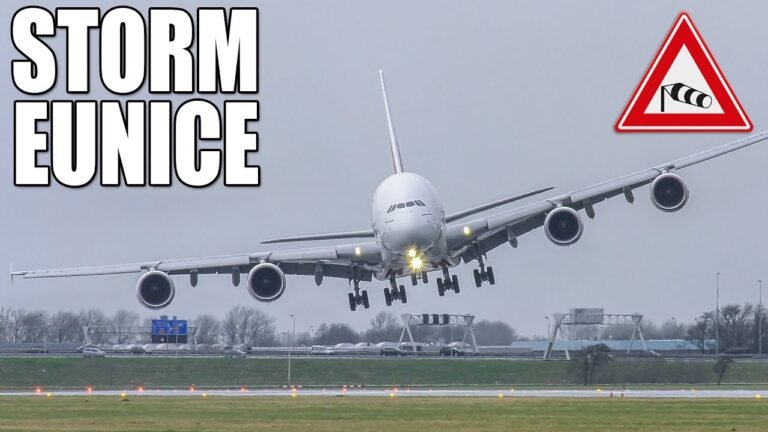 STORM EUNICE: Pilots Fighting EXTREME Crosswinds! SIDEWAYS Landings at Amsterdam Schiphol [4K]