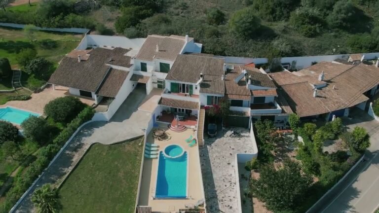 Comfortable linked 4 bedroom villa Burgau Portugal ID 13992