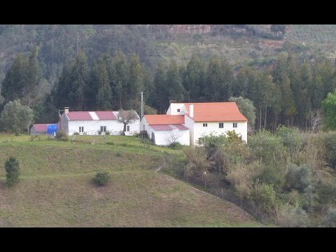 Final House Walkthrough Tour in Portugal on Day of Signing the Deed
