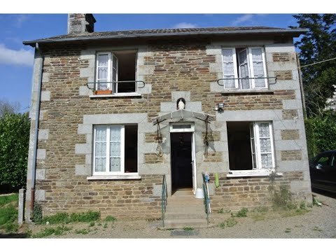 #Suzanne in France – SIF – 001521 – Detached  house to renovate with over 3 acres and outbuildings