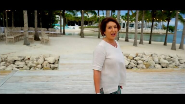 Holidaying with Jane McDonald: Florida S01E03 – Florida Keys – Channel5