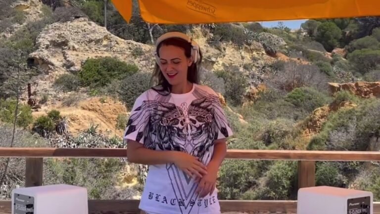 Magdalena Giovanelli Albufeira Algarve Portugal