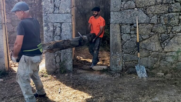Cleaning Up an Abandoned Ruin Before Renovation On My Farm In Central Portugal | Part 3