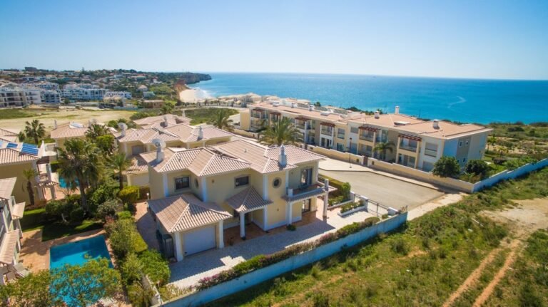 Amazing Villa With Sea Views of Porto de Mos – PortugalProperty.com – PPSS1003