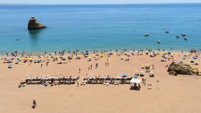 Dona Ana Beach Lagos, Portugal