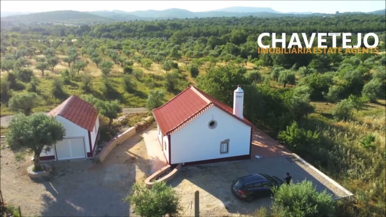 One bedroom cottage with annex with land for sale near Alvaiazere Central Portugal €125000